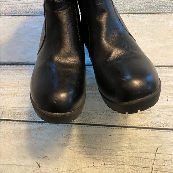Forever Amazon black chunky platform booties boots. 7.5 - Picture 8 of 12